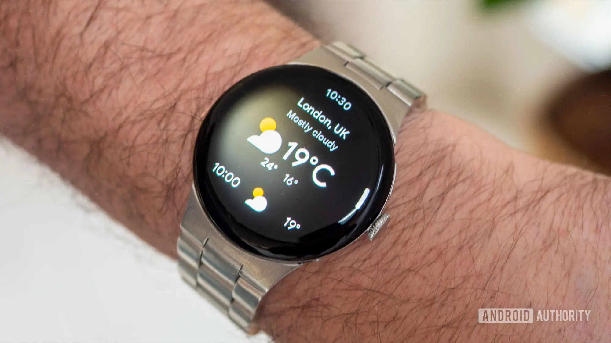 Check out the latest Pixel Watch apps to get a new look for their icons