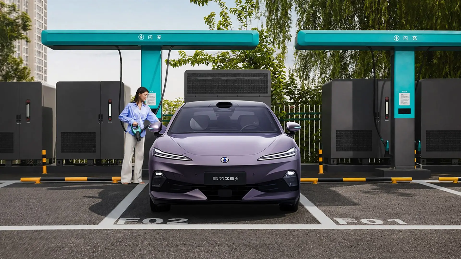 Denza claims its latest Z9S model boasts the world’s longest electric range — allowing owners to drive from New York to Detroit without a stop